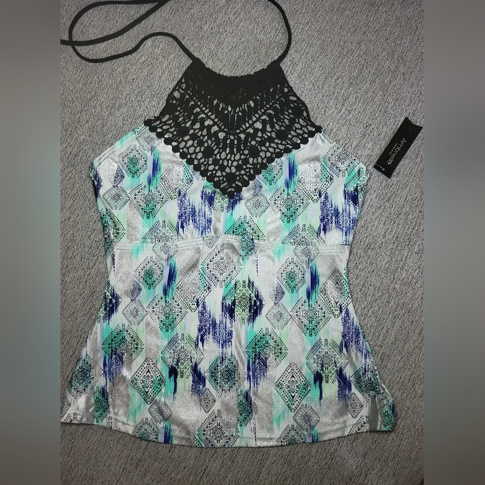 Ambrielle mint swim top size S